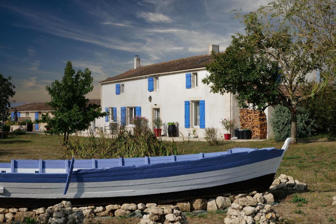 Bed and Breakfast Moulin De Mauzac à Saint-Just-Luzac Extérieur photo